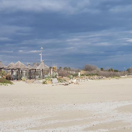 Anthony Hotel Agde Bagian luar foto